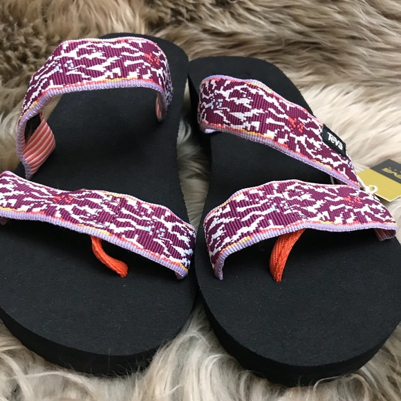 Teva Mandalyn Wedge Sandal - Picture 4 of 4